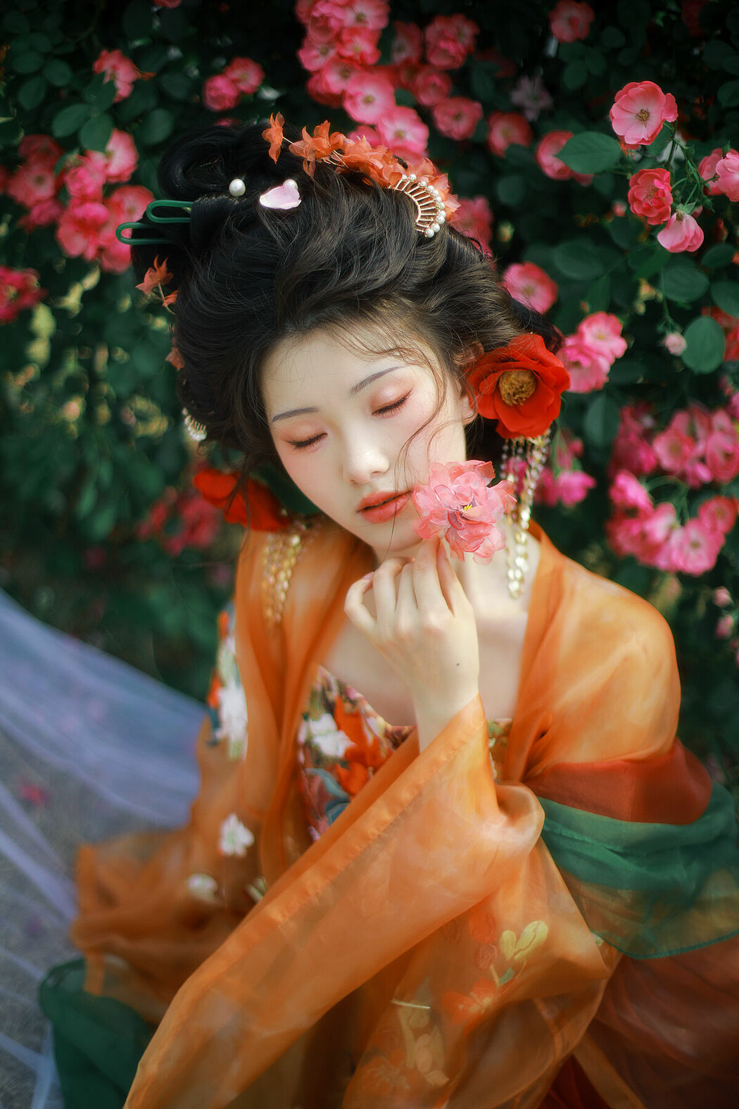 YiTuYu艺图语 Vol.9043 Yue Li (16P)