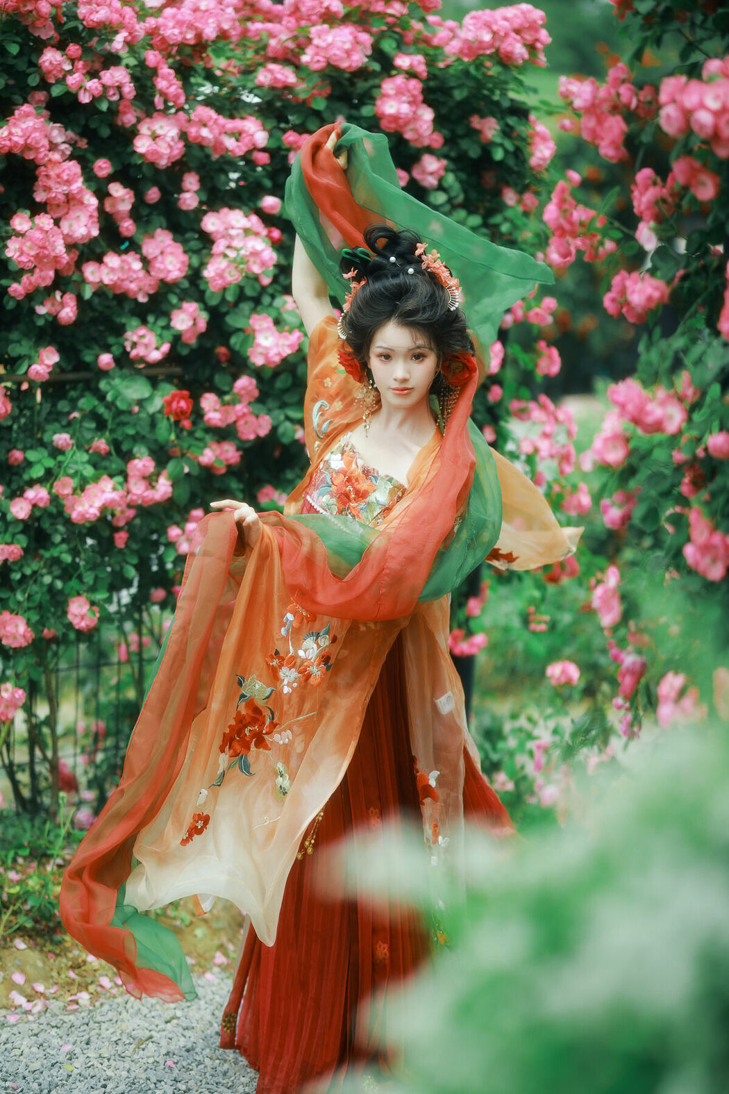 YiTuYu艺图语 Vol.9043 Yue Li (16P)