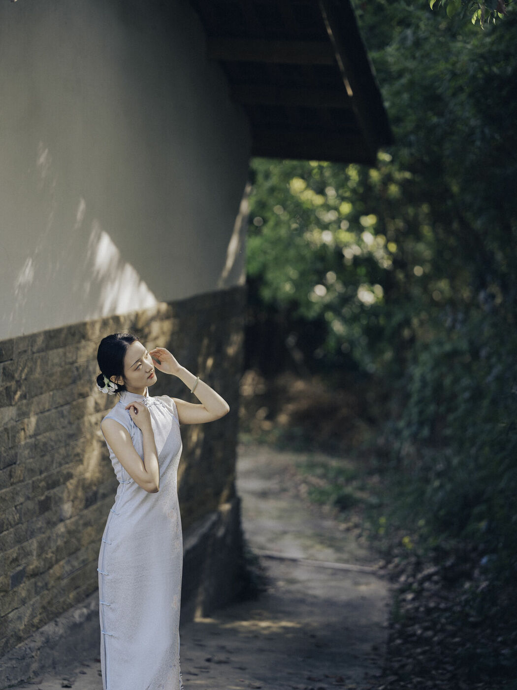 YiTuYu艺图语 Vol.9053 Yao Guai Na Li Tao (24P)