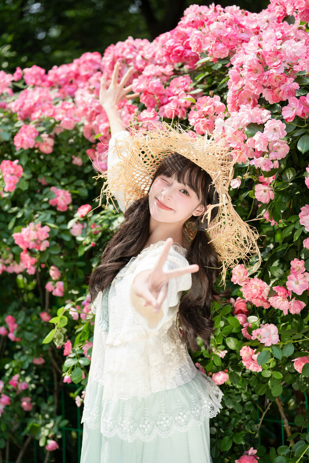 YiTuYu艺图语 Vol.9047 Xia Yu Xiao Nian (36P)