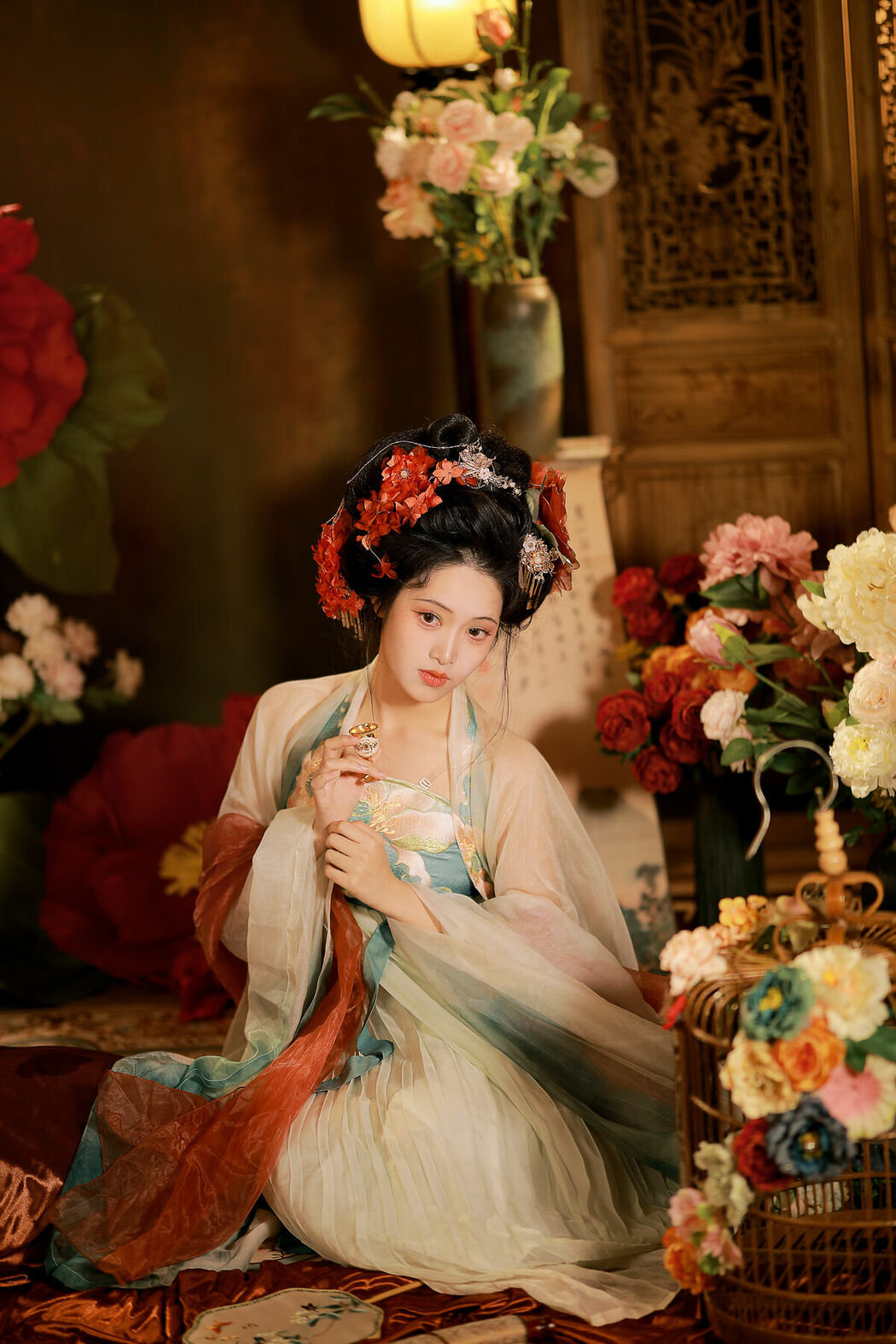 YiTuYu艺图语 Vol.9058 Mian Mian Si Yuan Dao (16P)