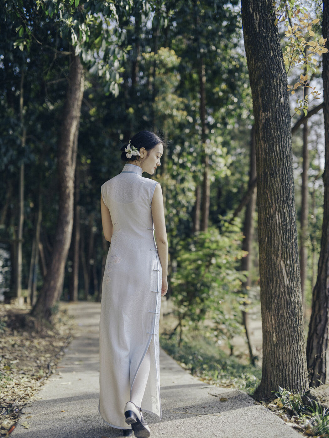 YiTuYu艺图语 Vol.9053 Yao Guai Na Li Tao (24P)