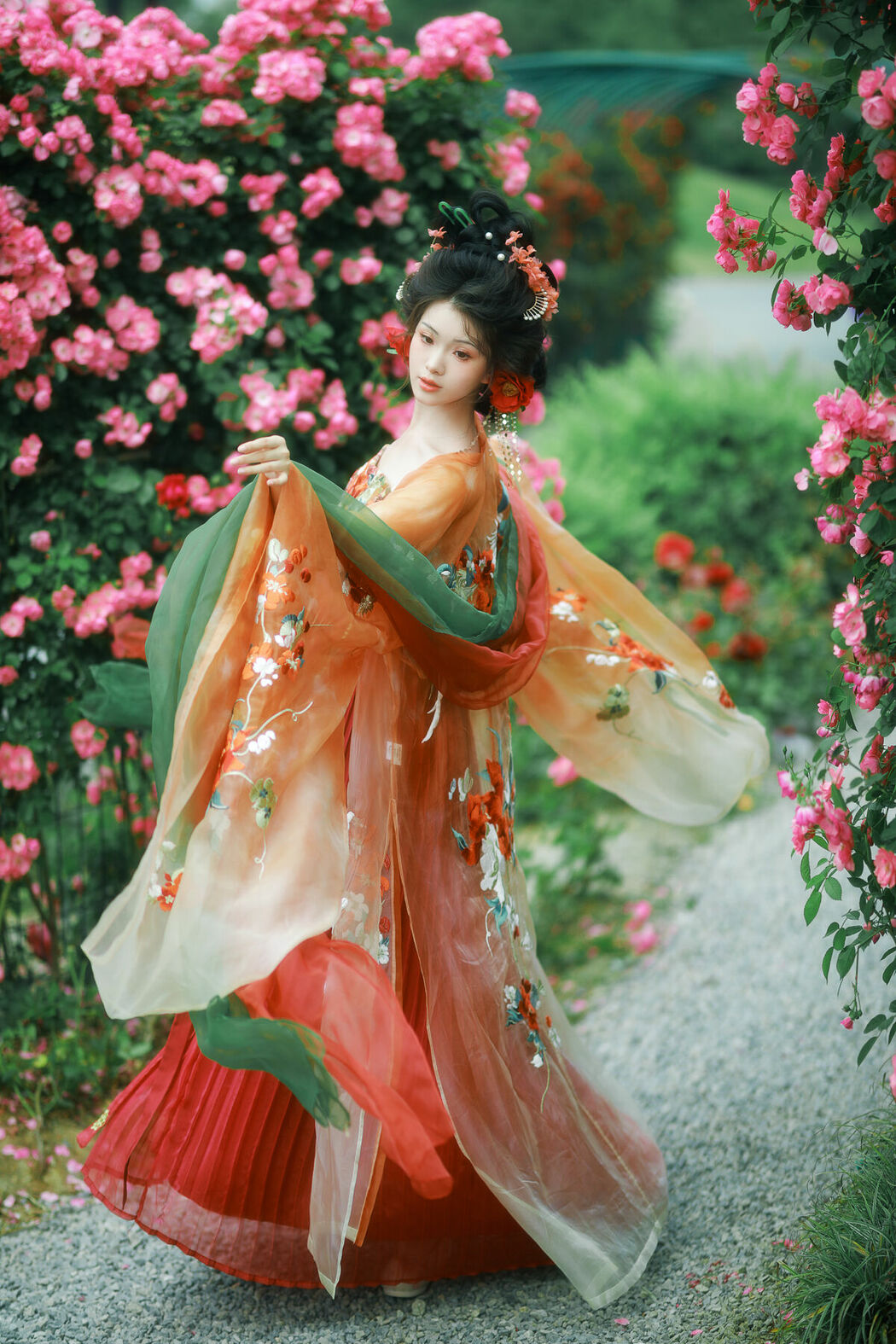 YiTuYu艺图语 Vol.9043 Yue Li (16P)