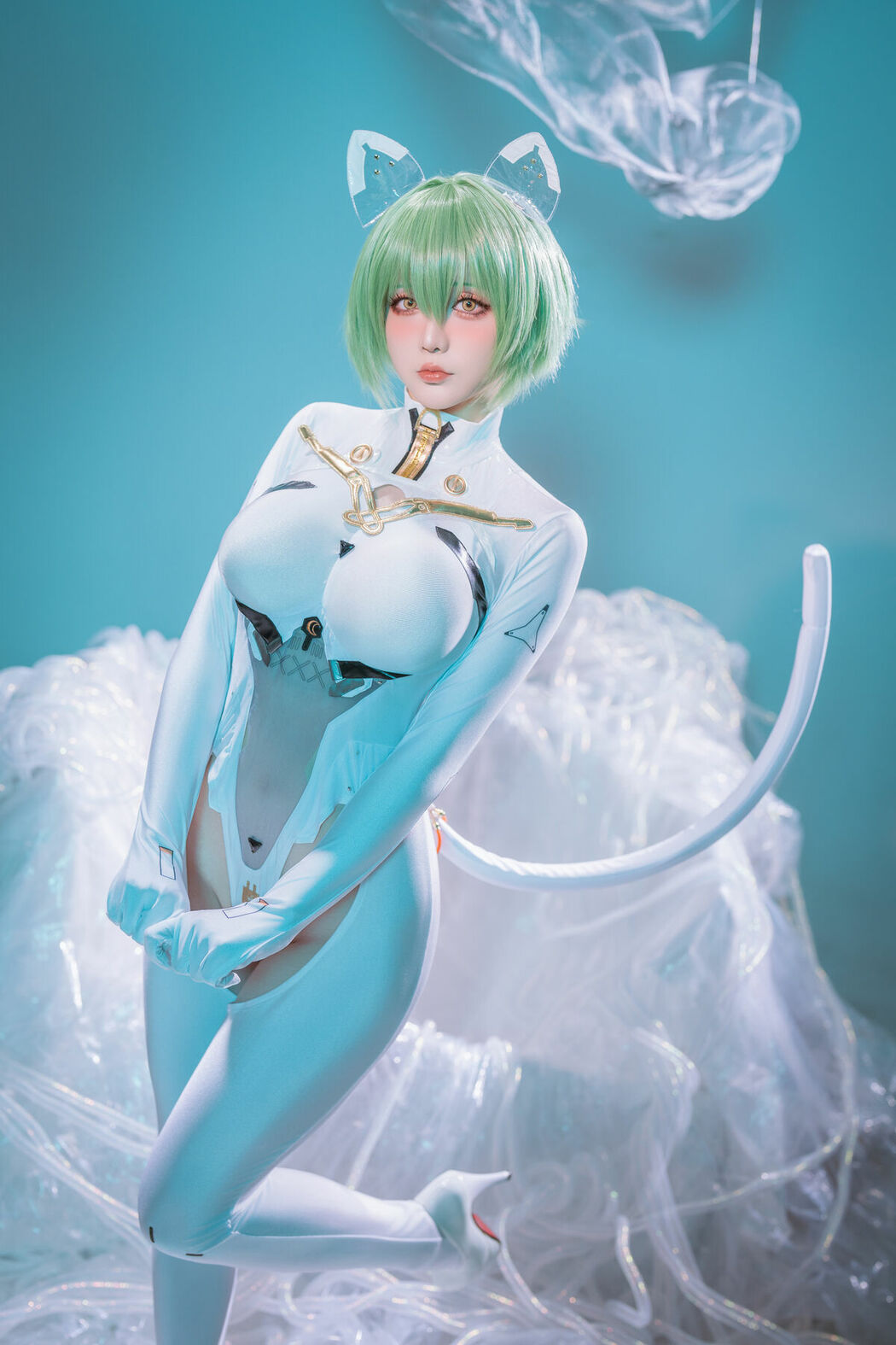 Coser@星之迟迟Hoshilily – 碧蓝航线 纳西莫夫 (35P)