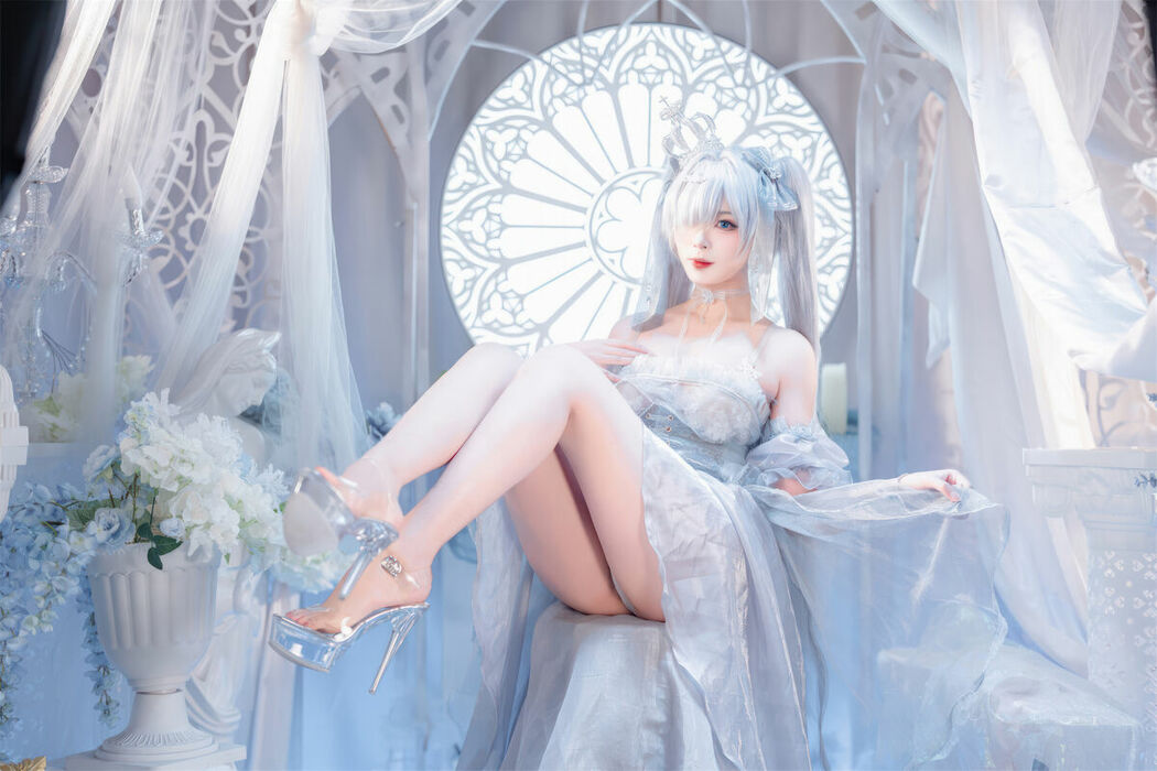 Coser@轩萧学姐 – Nikke胜利女神 灰姑娘 水晶公主 (41P)