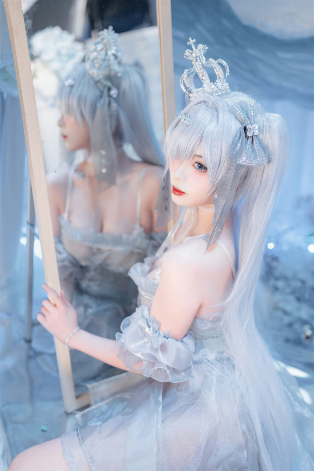 Coser@轩萧学姐 – Nikke胜利女神 灰姑娘 水晶公主 (41P)