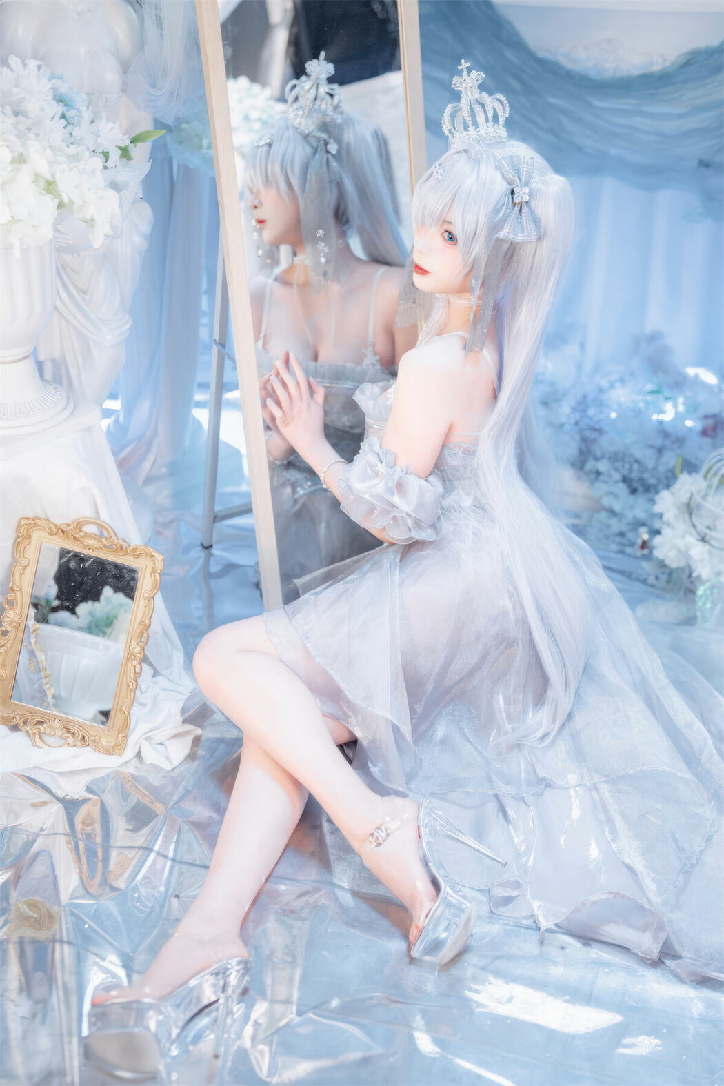 Coser@轩萧学姐 – Nikke胜利女神 灰姑娘 水晶公主 (41P)