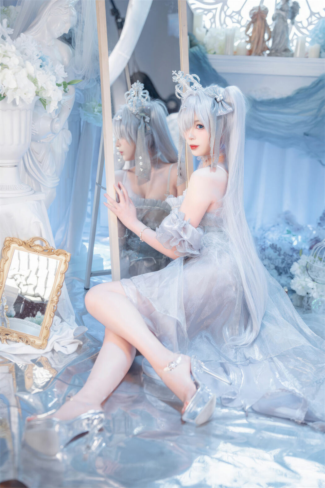 Coser@轩萧学姐 – Nikke胜利女神 灰姑娘 水晶公主 (41P)