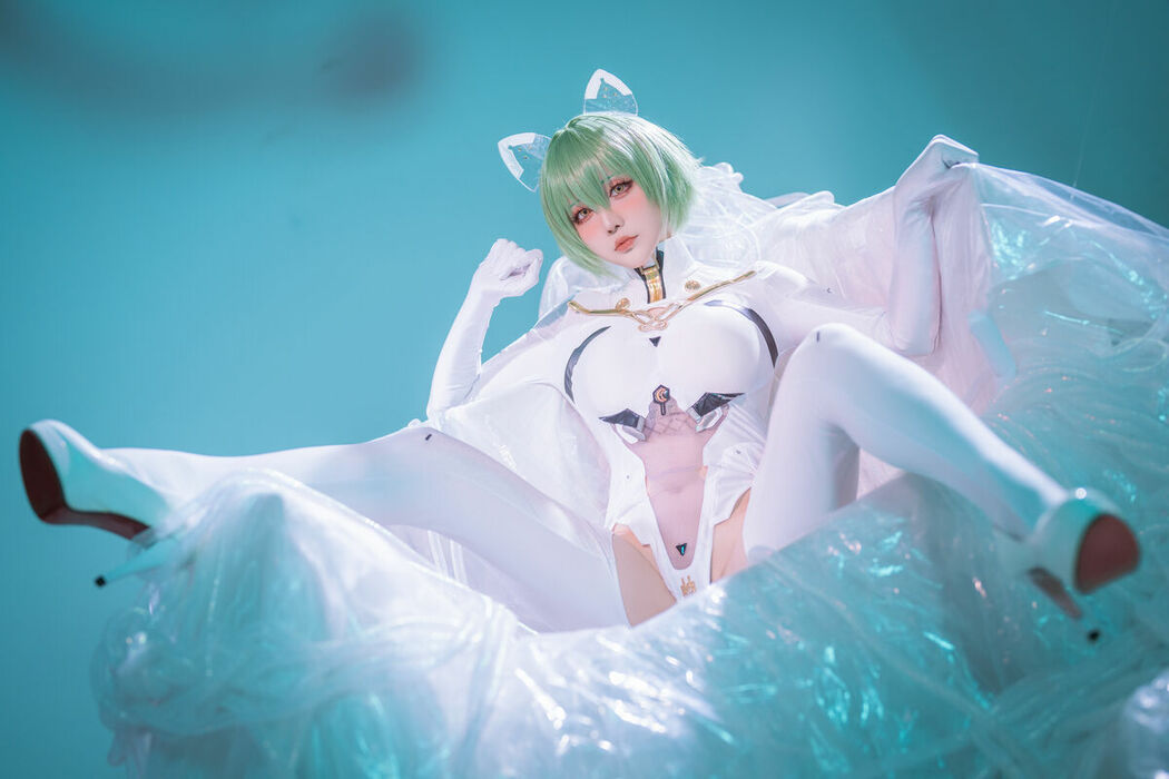 Coser@星之迟迟Hoshilily – 碧蓝航线 纳西莫夫 (35P)