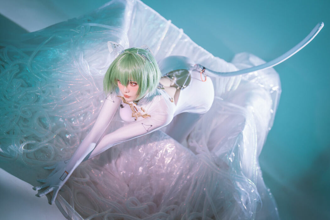 Coser@星之迟迟Hoshilily – 碧蓝航线 纳西莫夫 (35P)