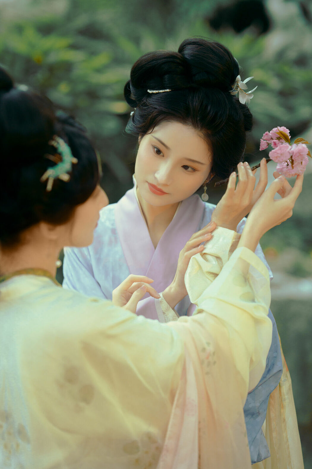 YiTuYu艺图语 Vol.9069 Yu Wei Jiang (30P)