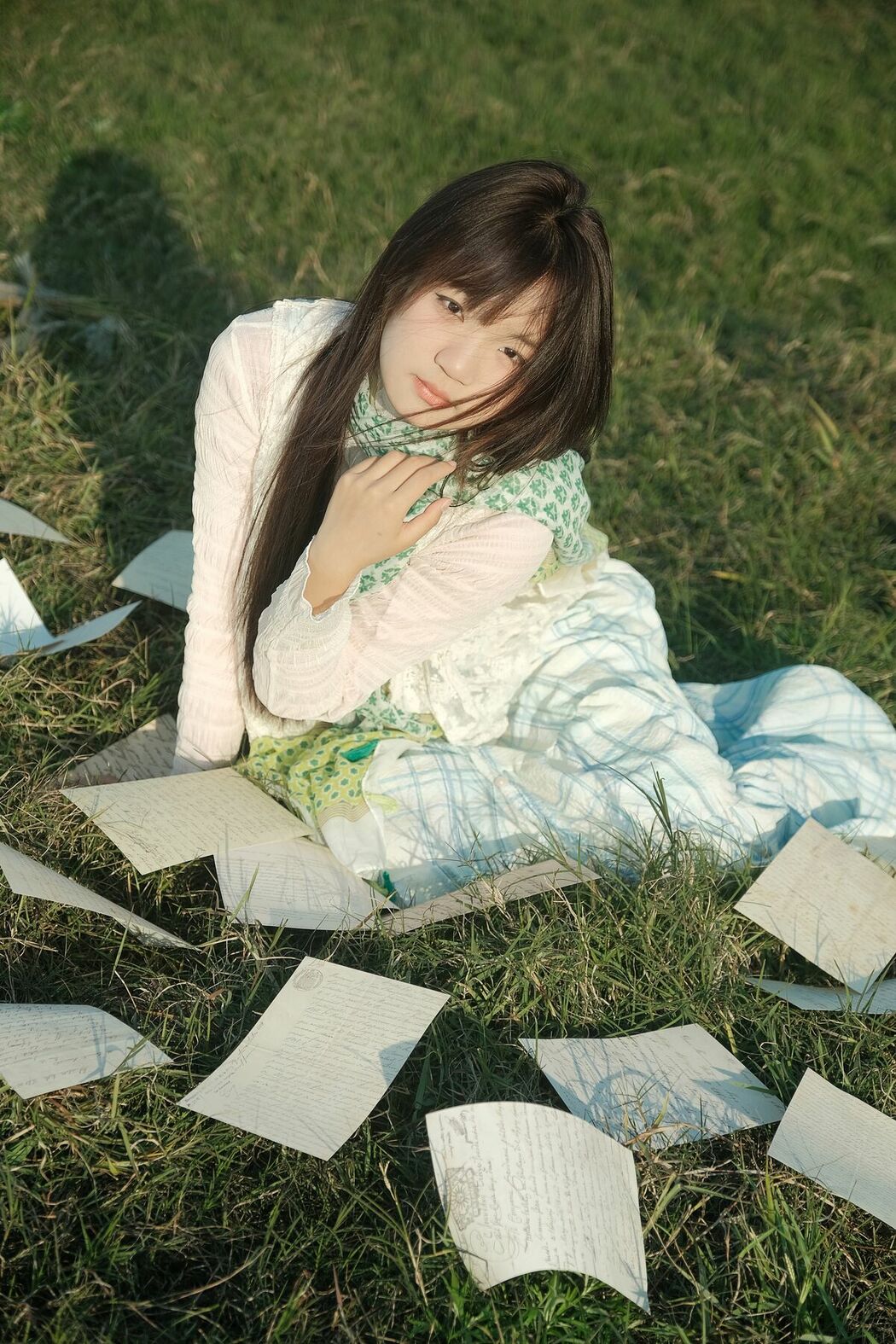 YiTuYu艺图语 Vol.9072 Yang Zi (23P)