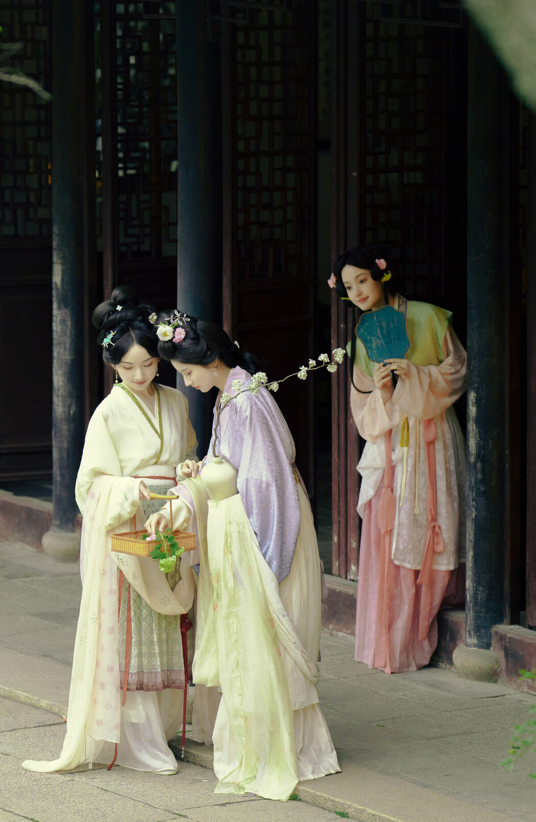 YiTuYu艺图语 Vol.9069 Yu Wei Jiang (30P)