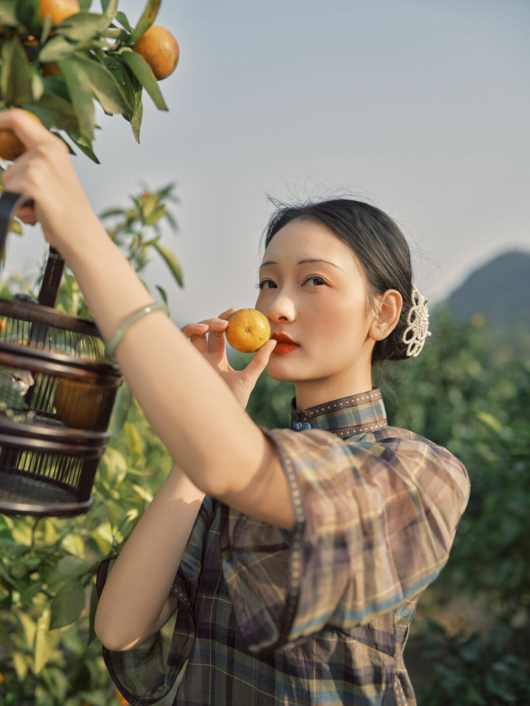 YiTuYu艺图语 Vol.9068 Yao Guai Na Li Tao (31P)