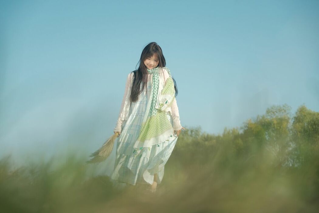 YiTuYu艺图语 Vol.9072 Yang Zi (23P)