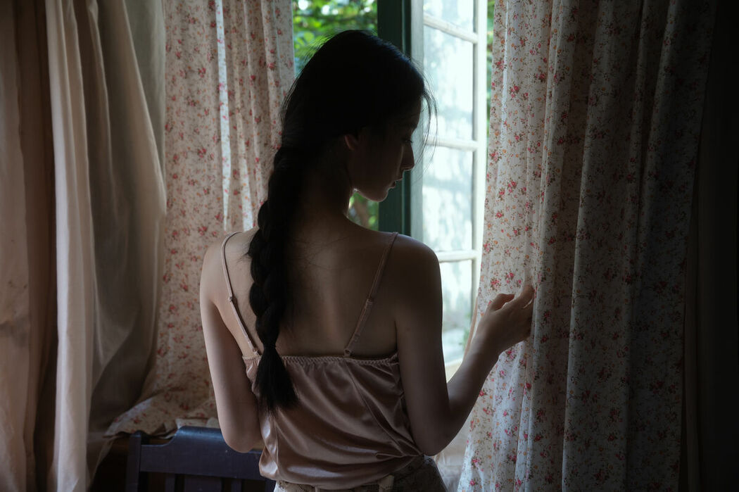 YiTuYu艺图语 Vol.9070 Tree (15P)