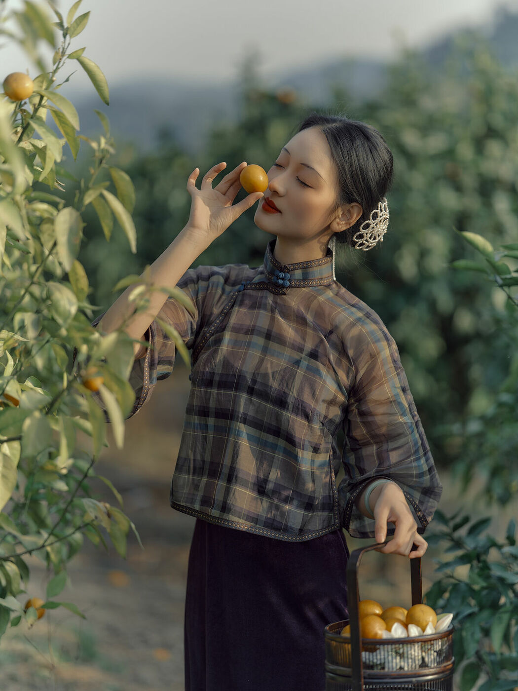 YiTuYu艺图语 Vol.9068 Yao Guai Na Li Tao (31P)