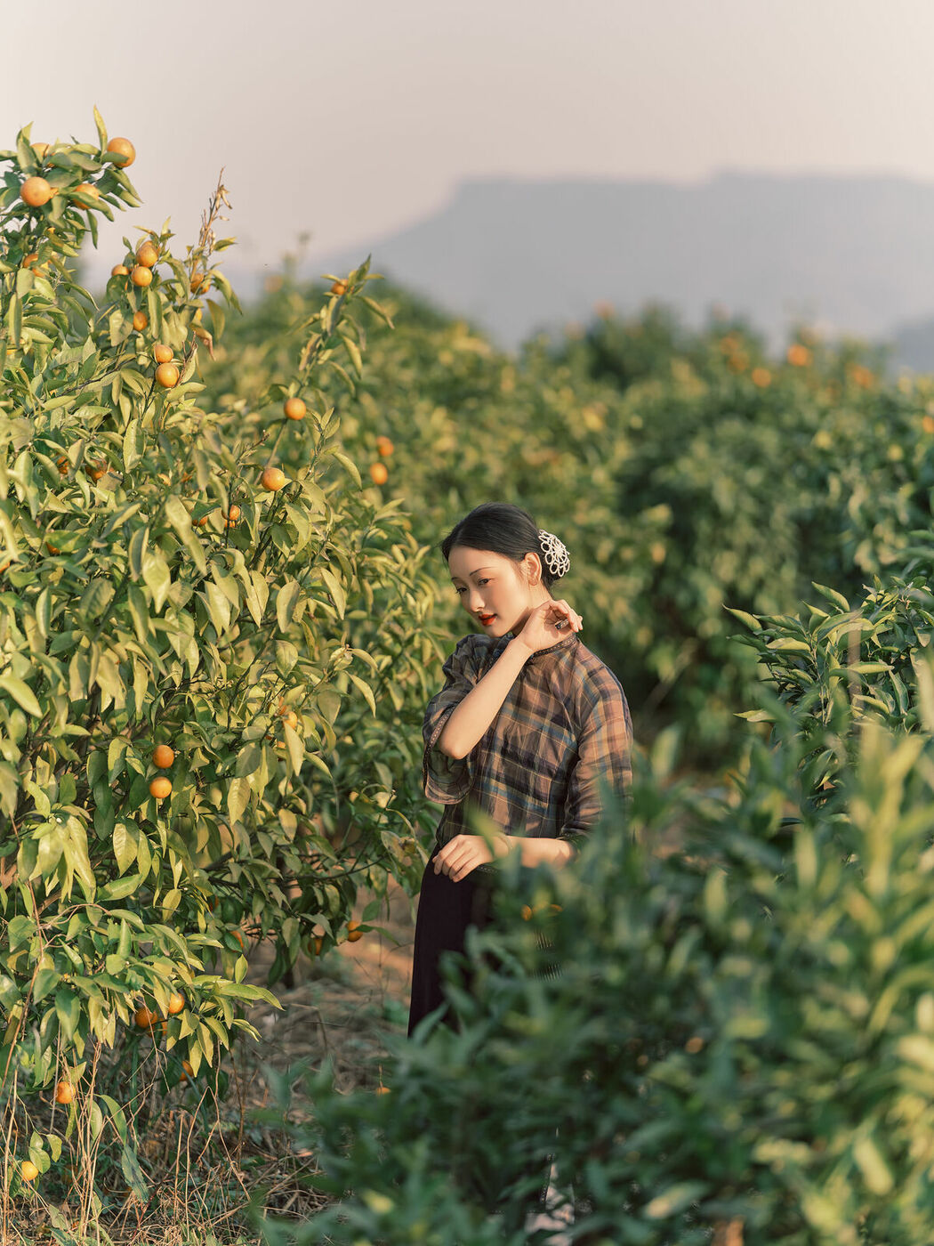 YiTuYu艺图语 Vol.9068 Yao Guai Na Li Tao (31P)