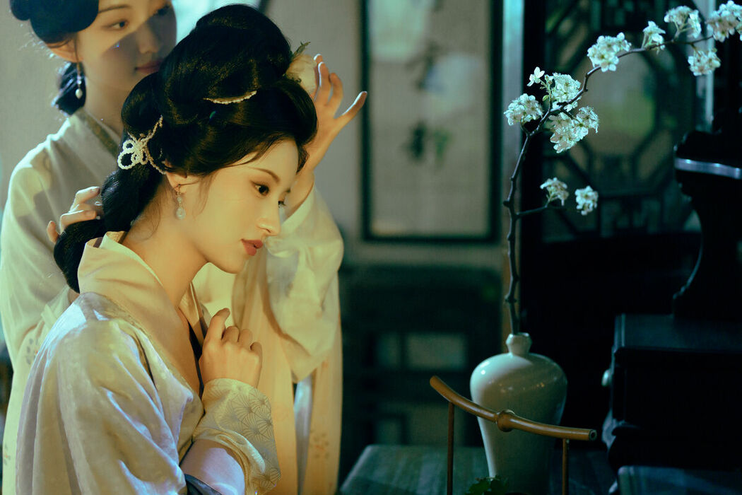 YiTuYu艺图语 Vol.9069 Yu Wei Jiang (30P)