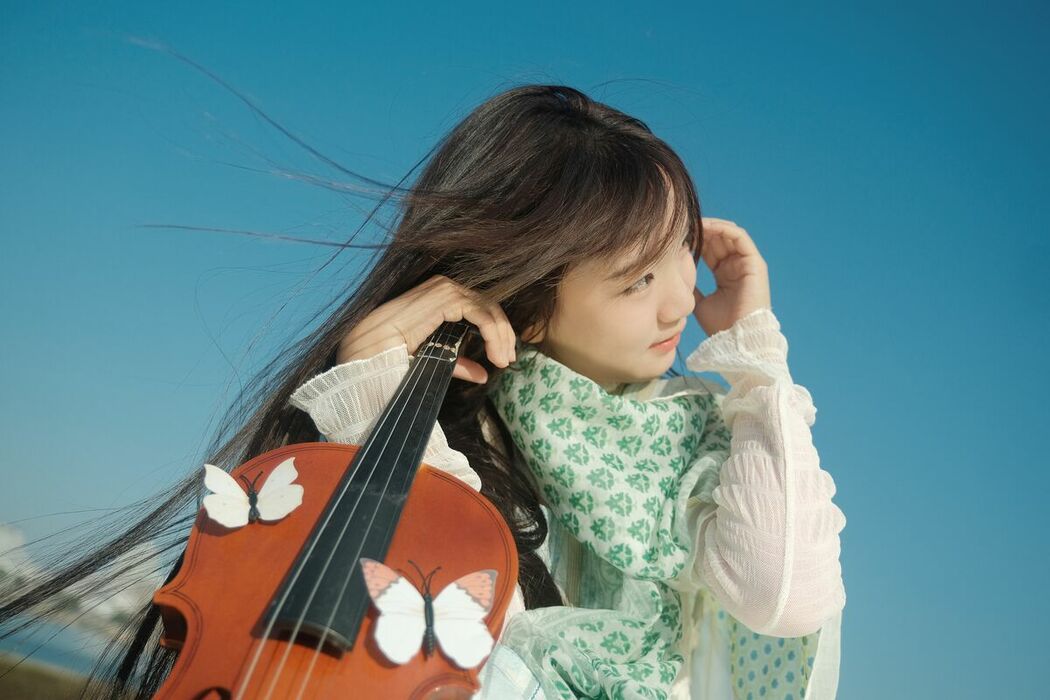 YiTuYu艺图语 Vol.9072 Yang Zi (23P)