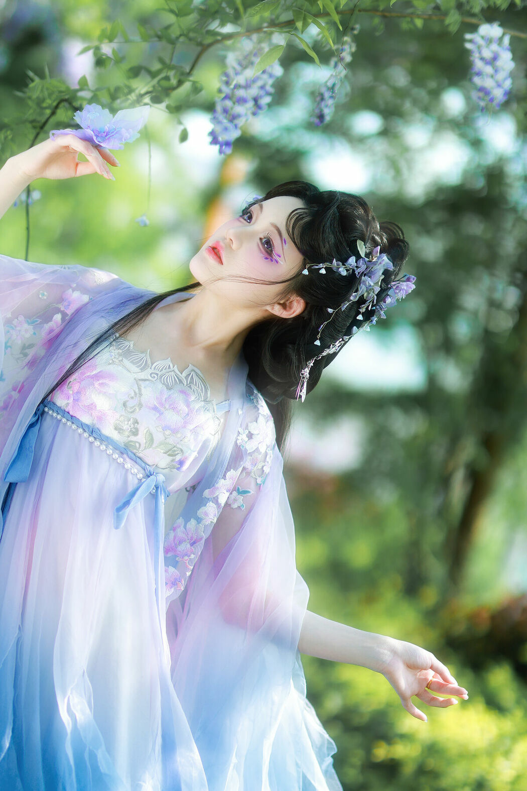 YiTuYu艺图语 Vol.9065 Xian Luo (14P)