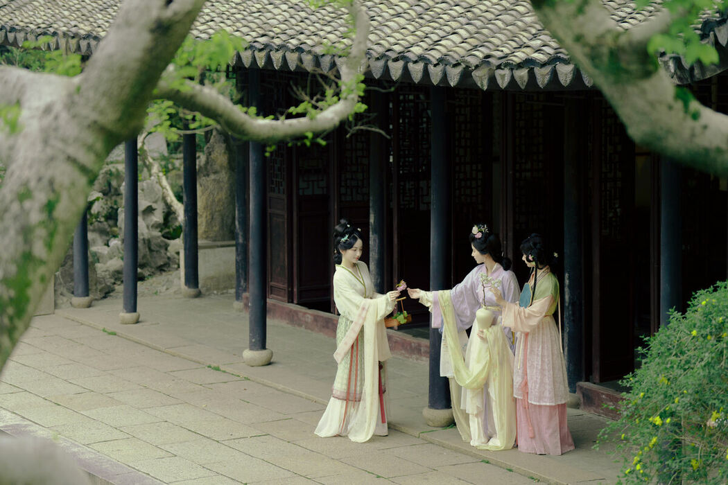 YiTuYu艺图语 Vol.9069 Yu Wei Jiang (30P)