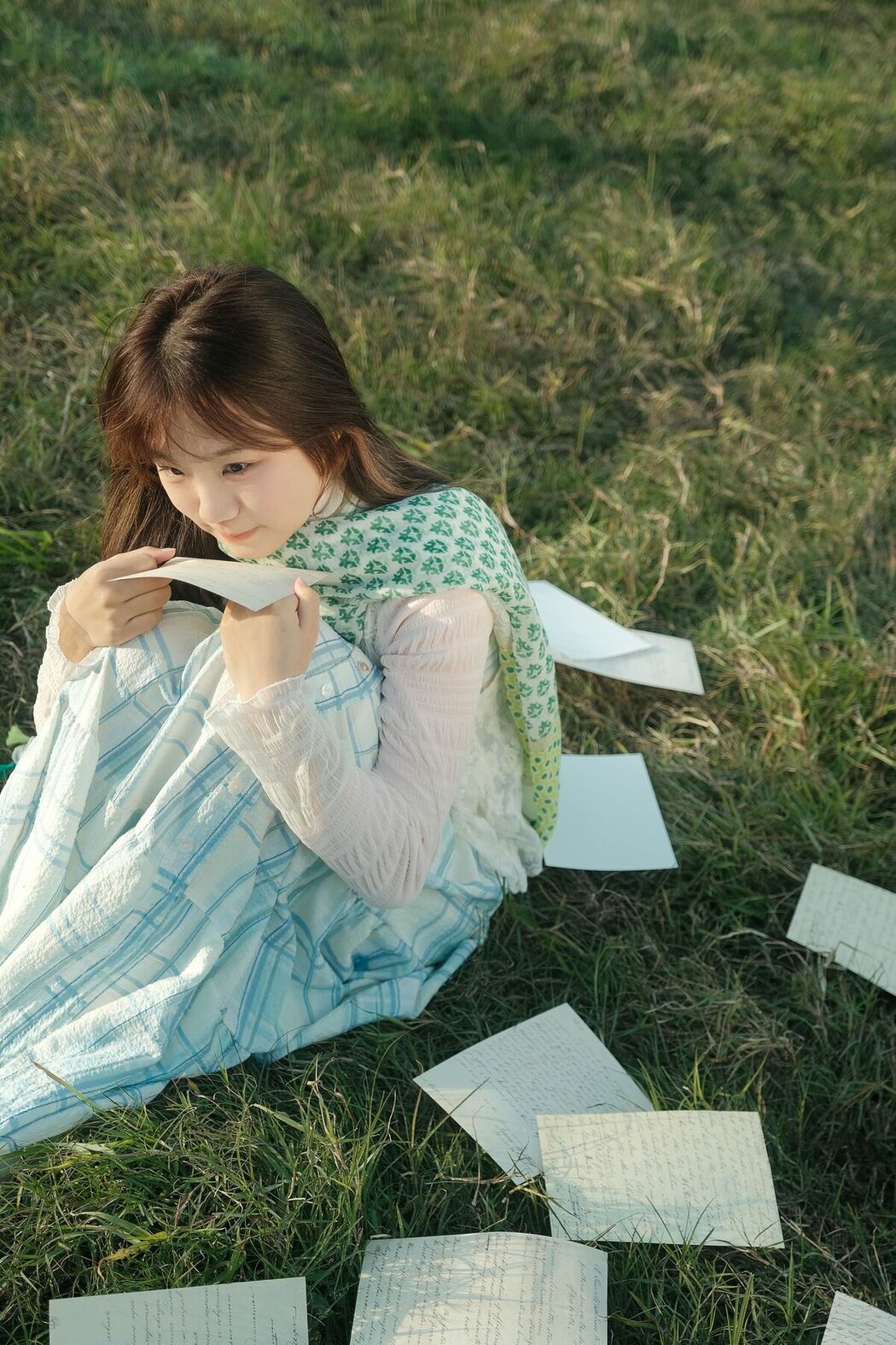 YiTuYu艺图语 Vol.9072 Yang Zi (23P)