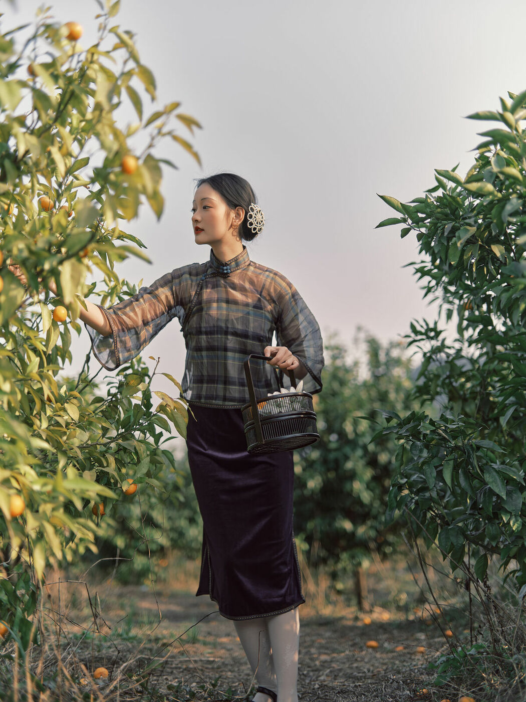 YiTuYu艺图语 Vol.9068 Yao Guai Na Li Tao (31P)