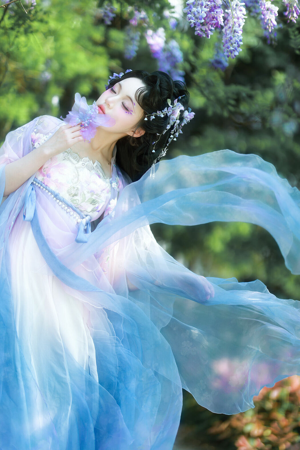 YiTuYu艺图语 Vol.9065 Xian Luo (14P)