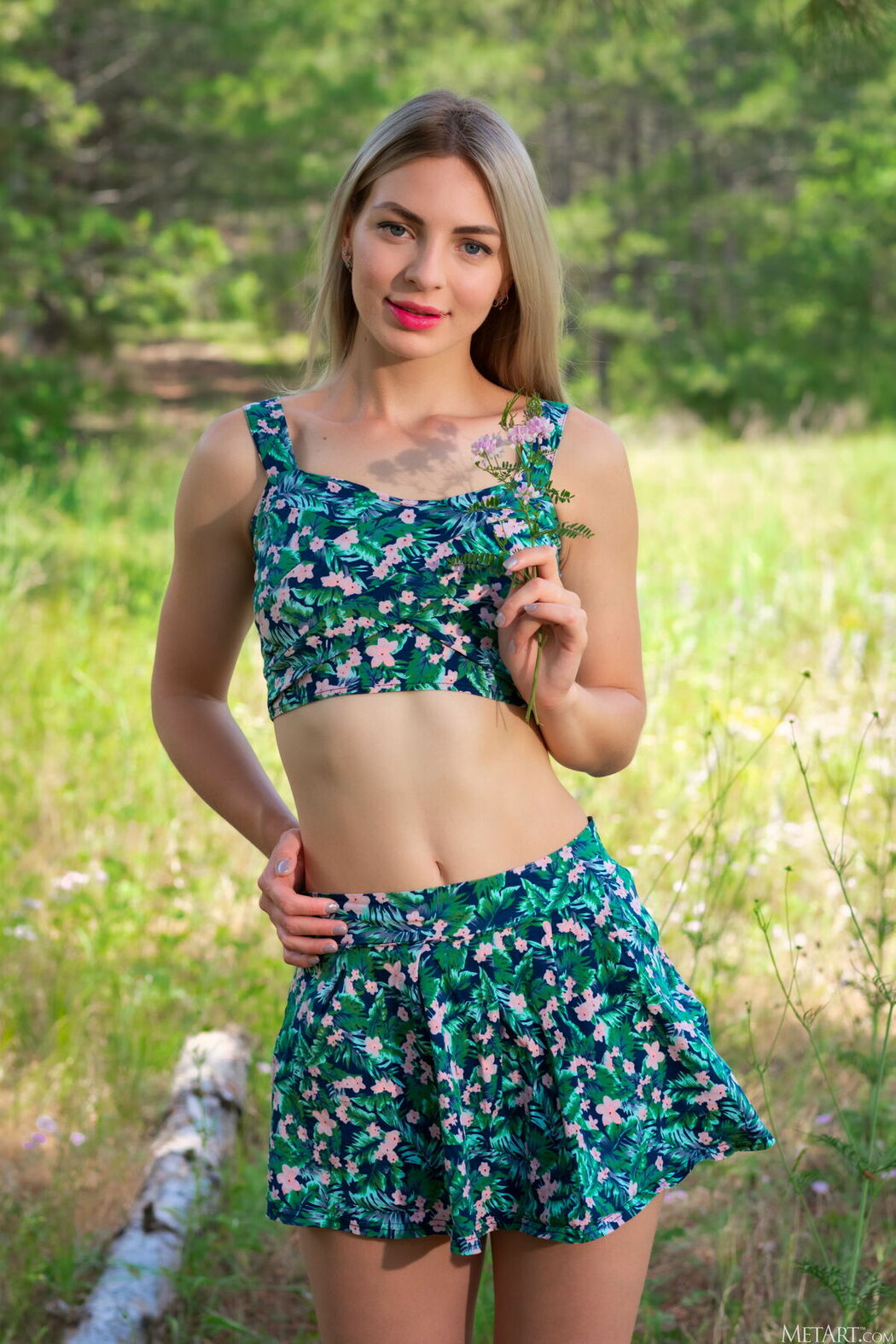 MetArt Roxy – Presenting Roxy Part01 (53P)