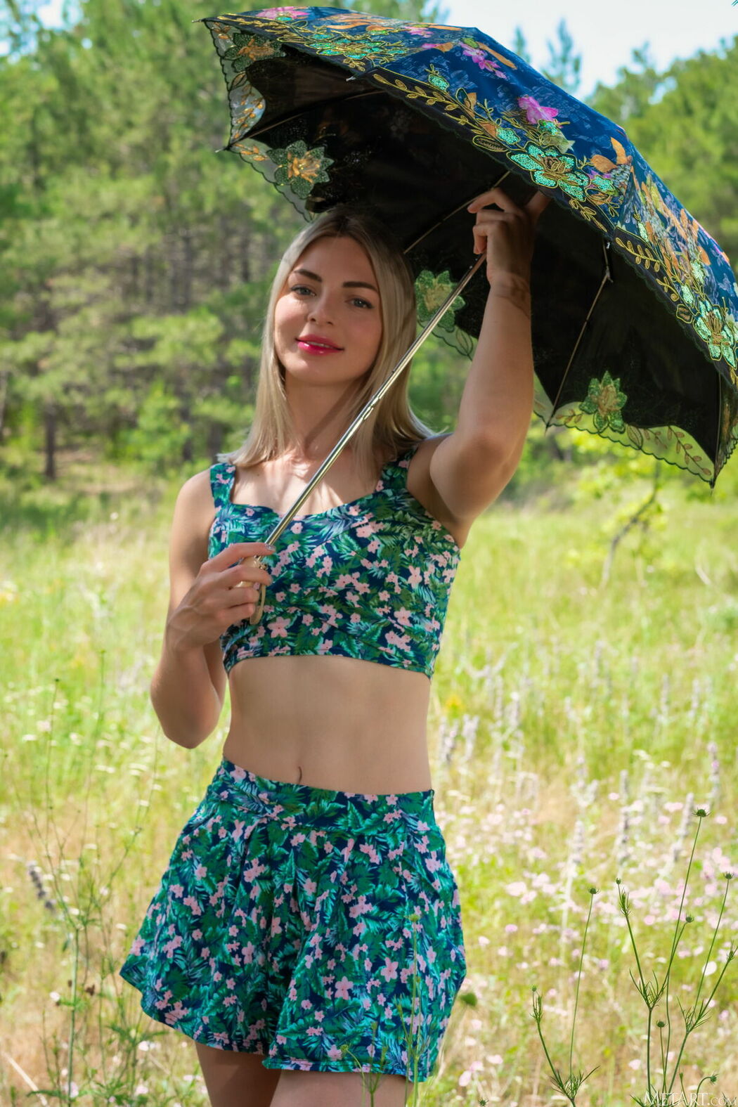 MetArt Roxy – Presenting Roxy Part01 (53P)