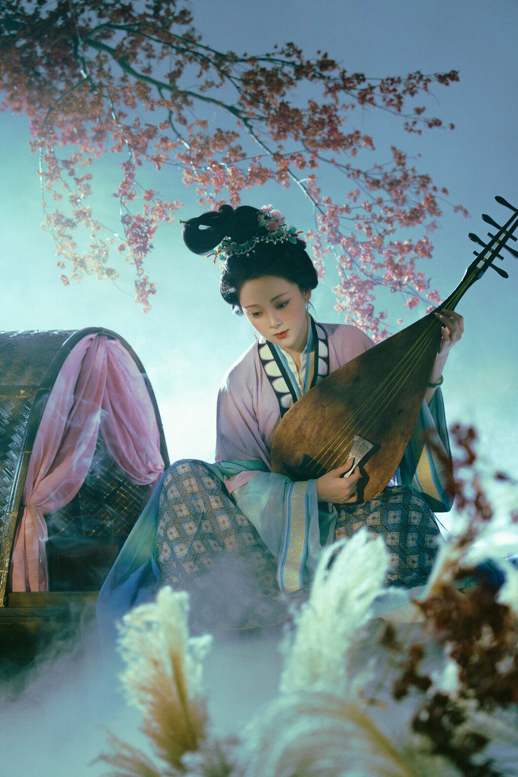 YiTuYu艺图语 Vol.9084 Yu Yue Shi Tu Tu (24P)