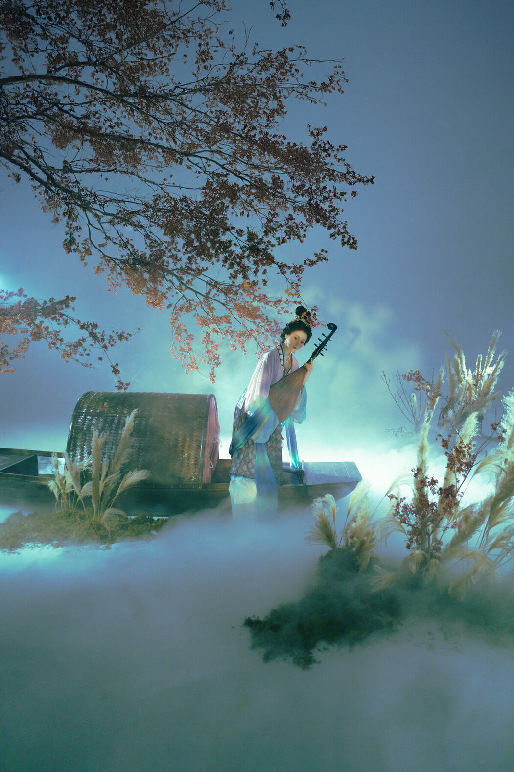 YiTuYu艺图语 Vol.9084 Yu Yue Shi Tu Tu (24P)