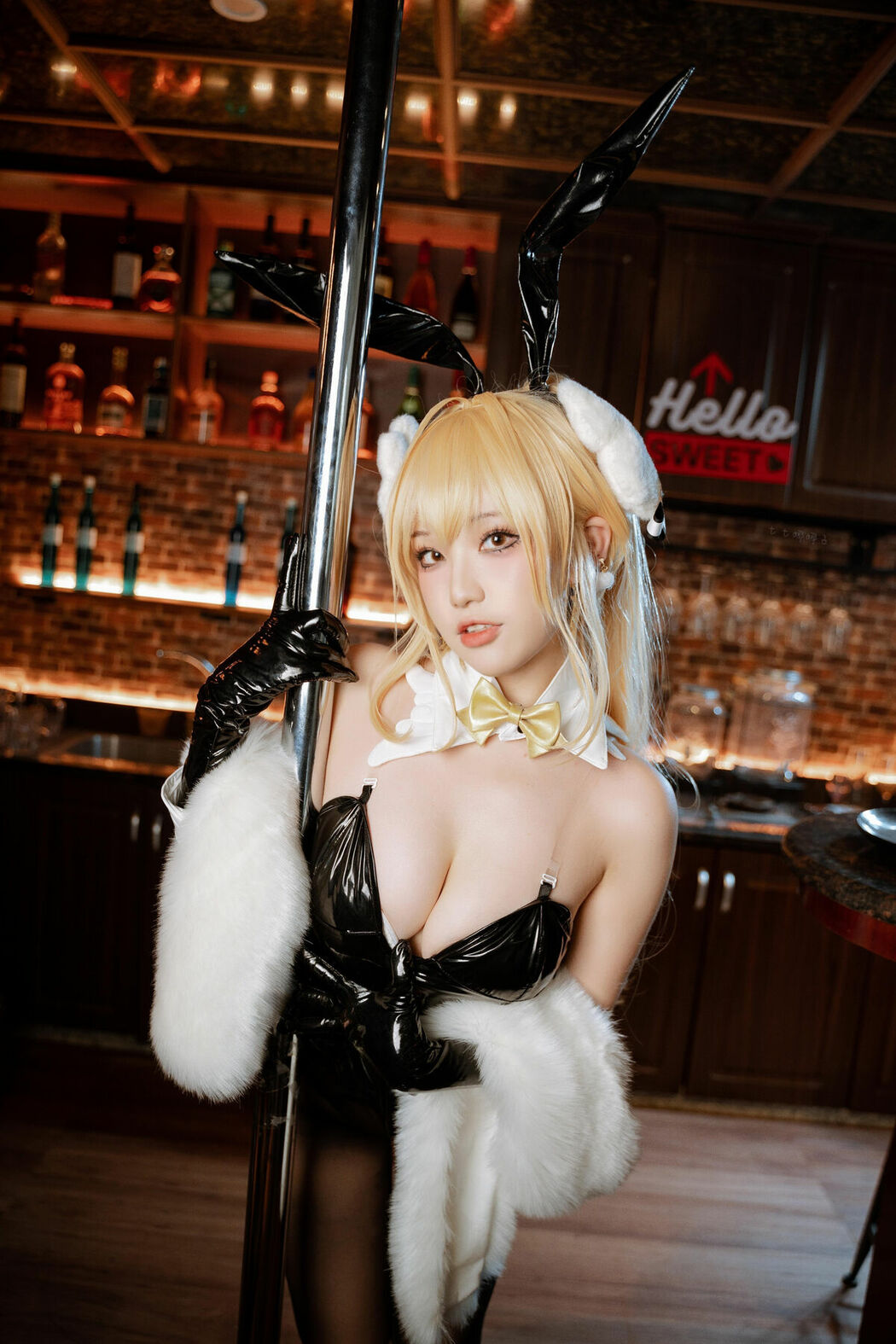 Coser@七七娜娜子 – 露菲兔女郎 (52P – 12V)