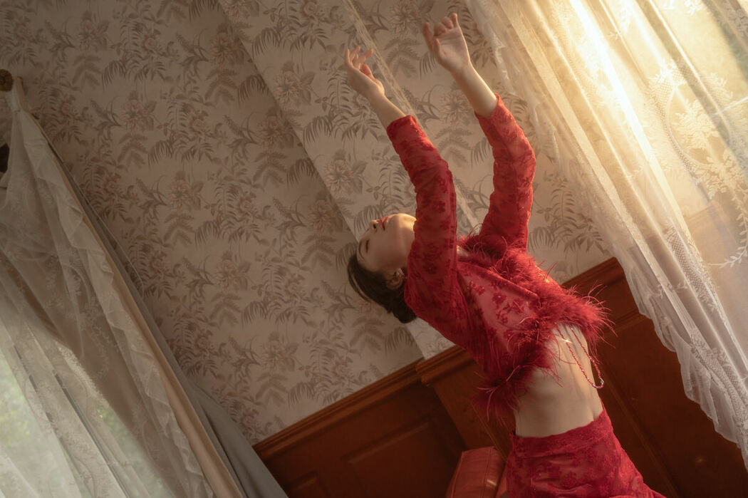 YiTuYu艺图语 Vol.9085 Yi Ming (15P)