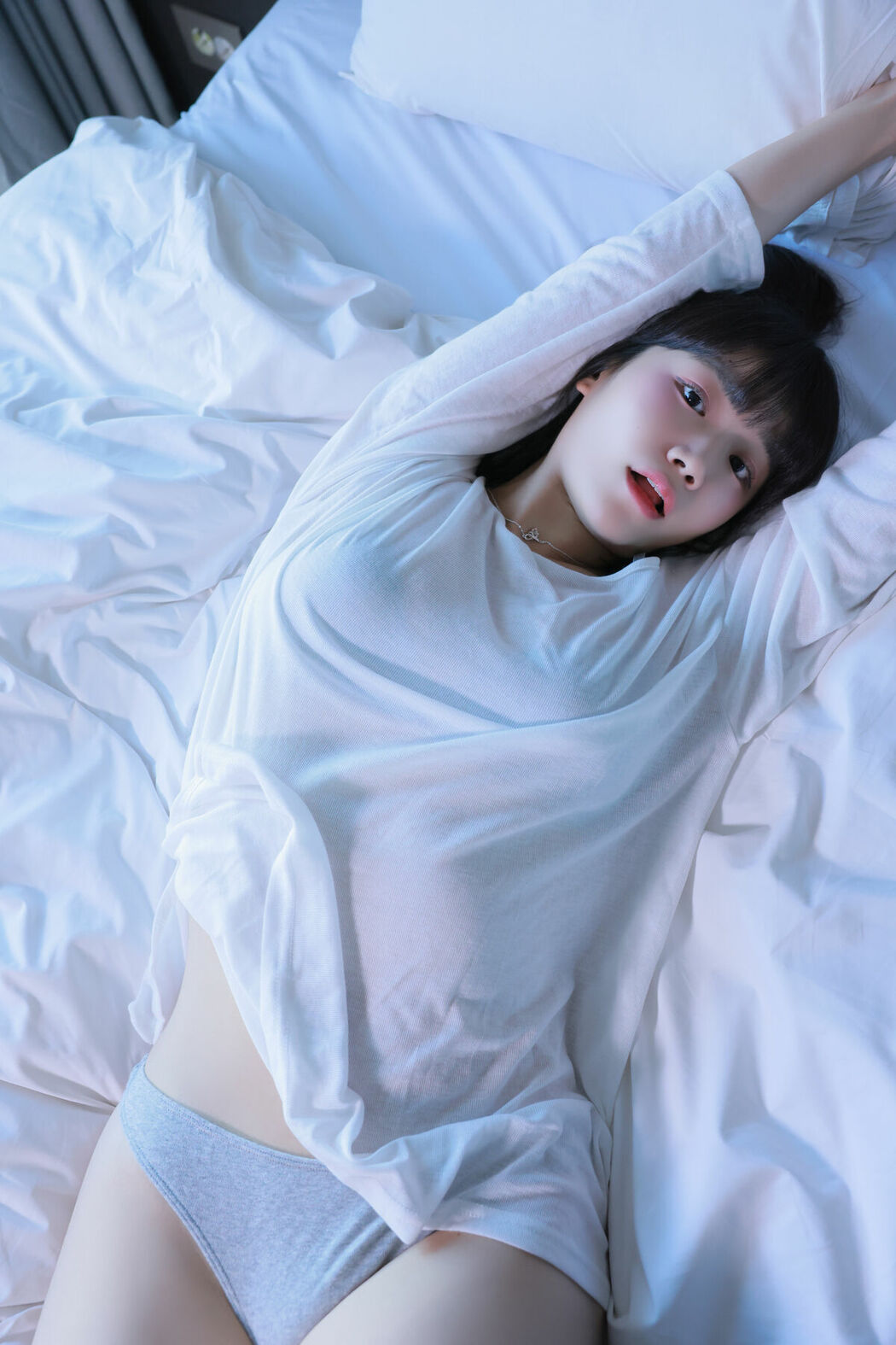 SWEETBOX Yui 유이 – Teddy Bear Part01 (50P)