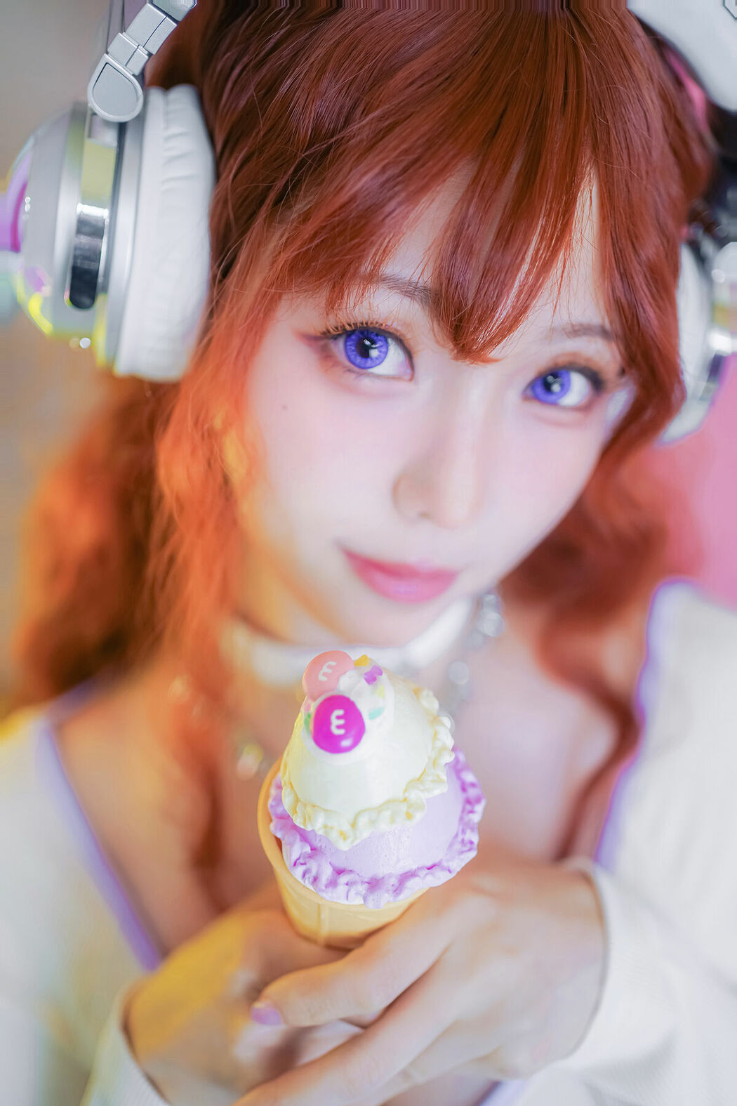 Coser@Ely_eee ElyEE子 – Maoin Y2K貓音 (26P – 3V)