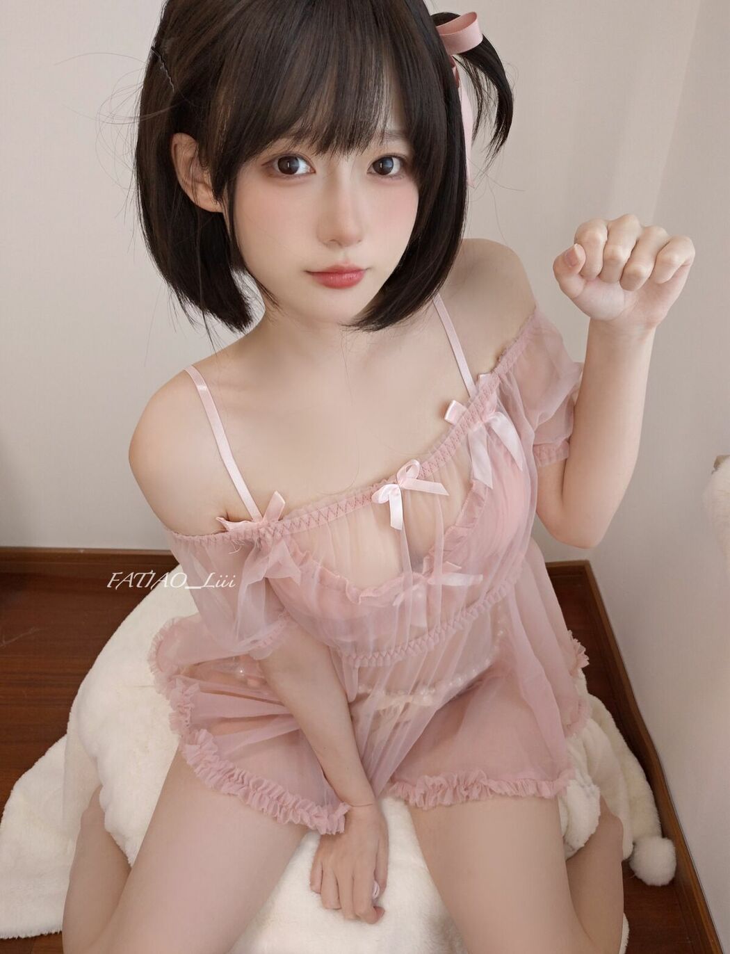 Coser@发条少女 迷之呆梨 – 2025年07月Fantia会员订阅合集13套 Part02 (71P)