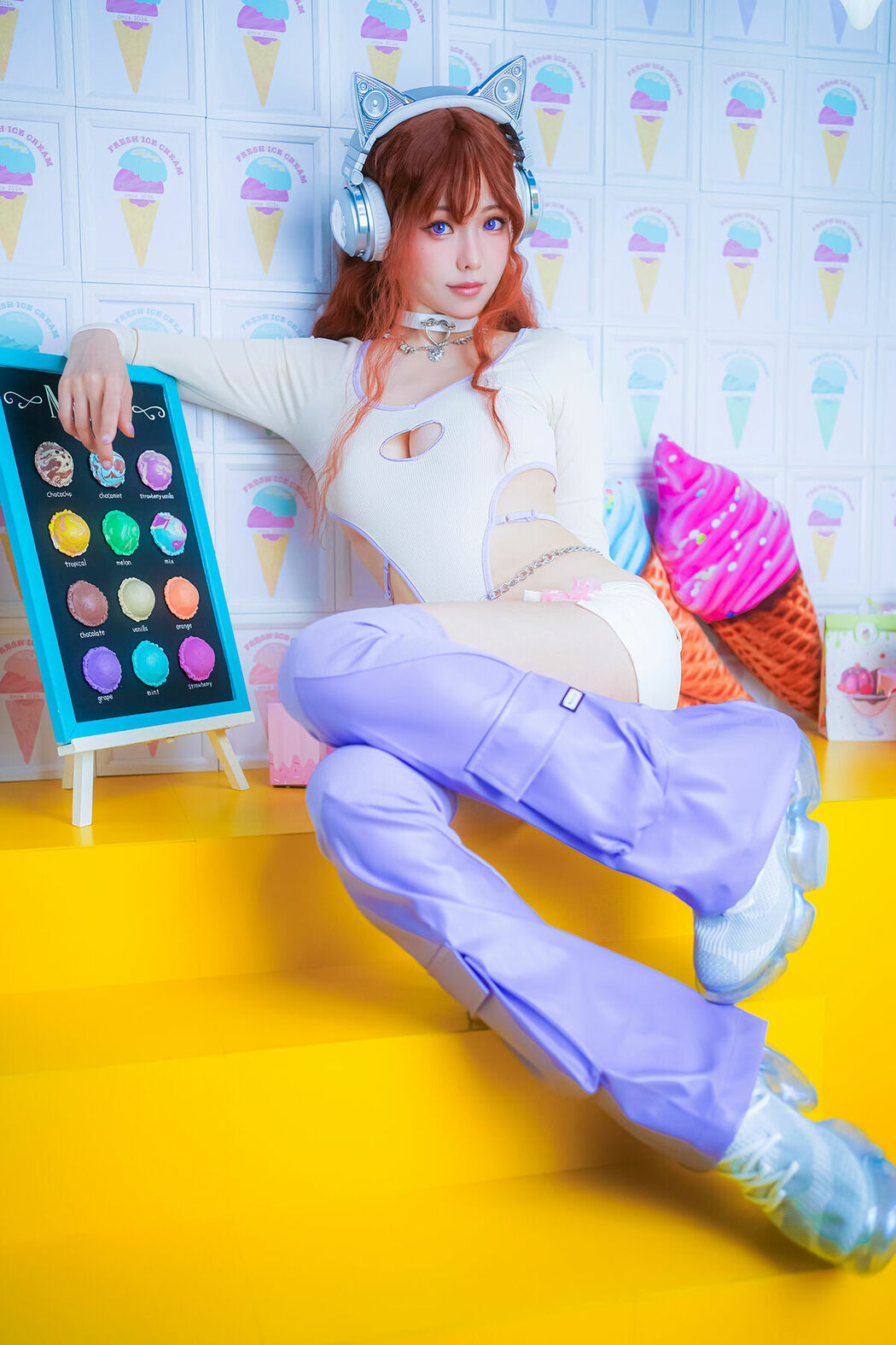Coser@Ely_eee ElyEE子 – Maoin Y2K貓音 (26P – 3V)