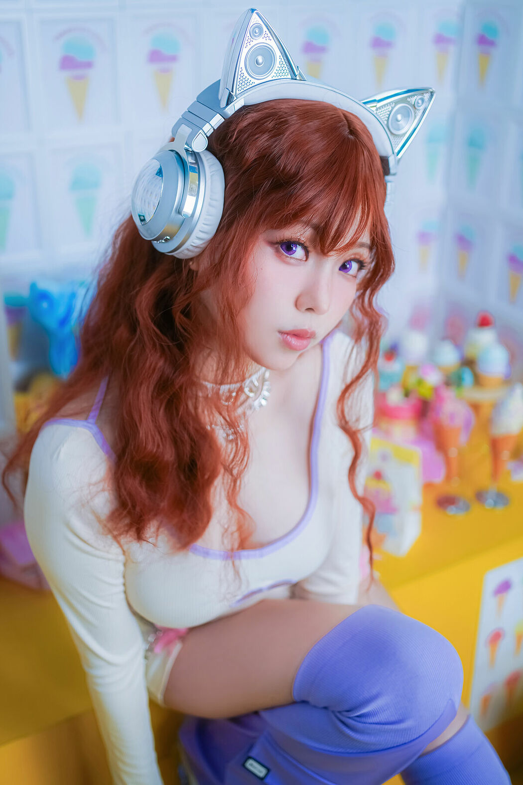 Coser@Ely_eee ElyEE子 – Maoin Y2K貓音 (26P – 3V)