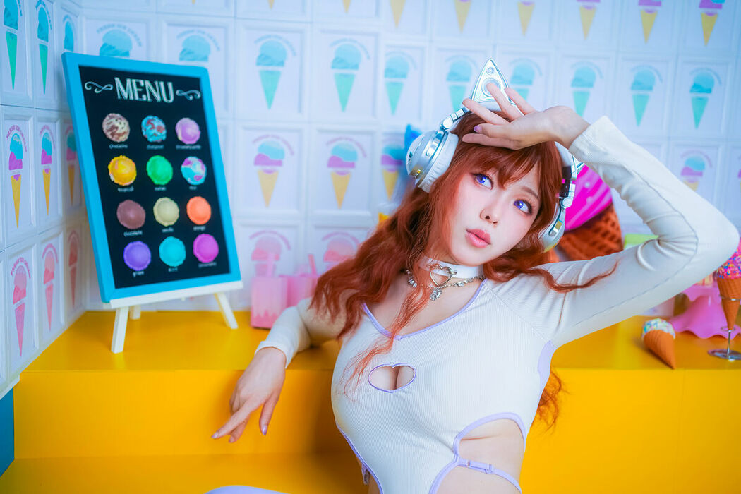 Coser@Ely_eee ElyEE子 – Maoin Y2K貓音 (26P – 3V)