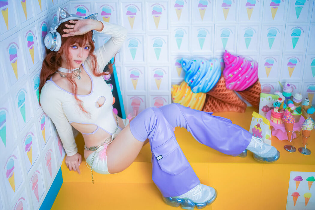 Coser@Ely_eee ElyEE子 – Maoin Y2K貓音 (26P – 3V)