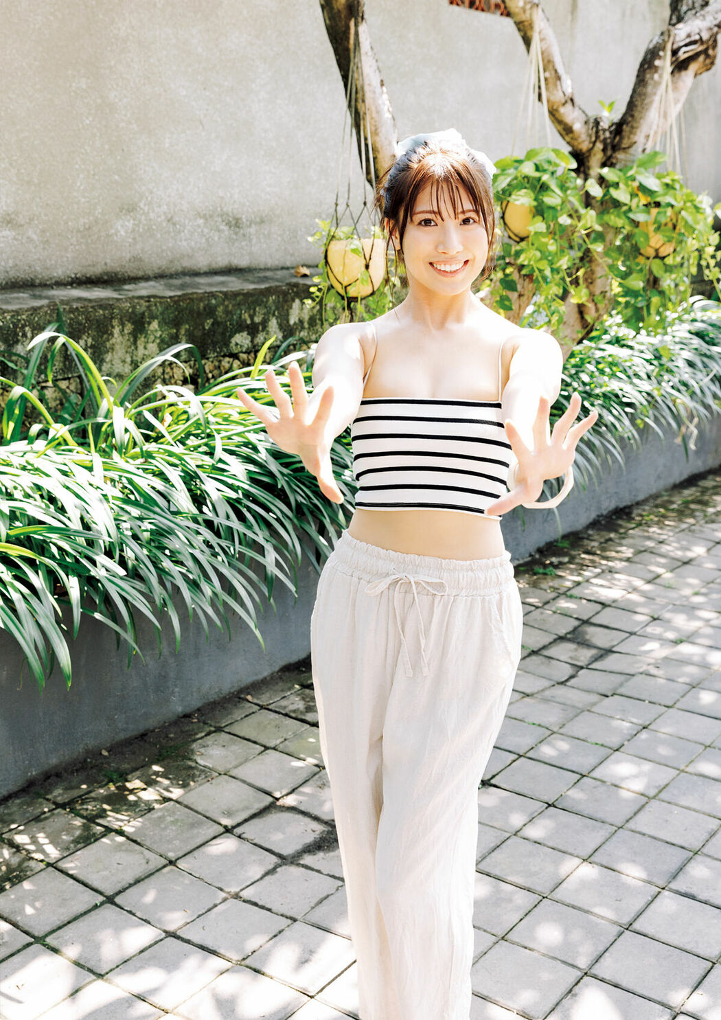 JP Yuki Arai 荒井優希 – 1st写真集 無敵の素顔 Part01 (63P)