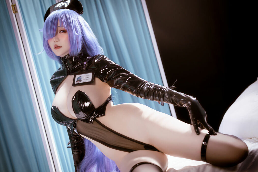 Coser@星之迟迟Hoshilily – 碧蓝航线 莫加多尔护士装 (62P)