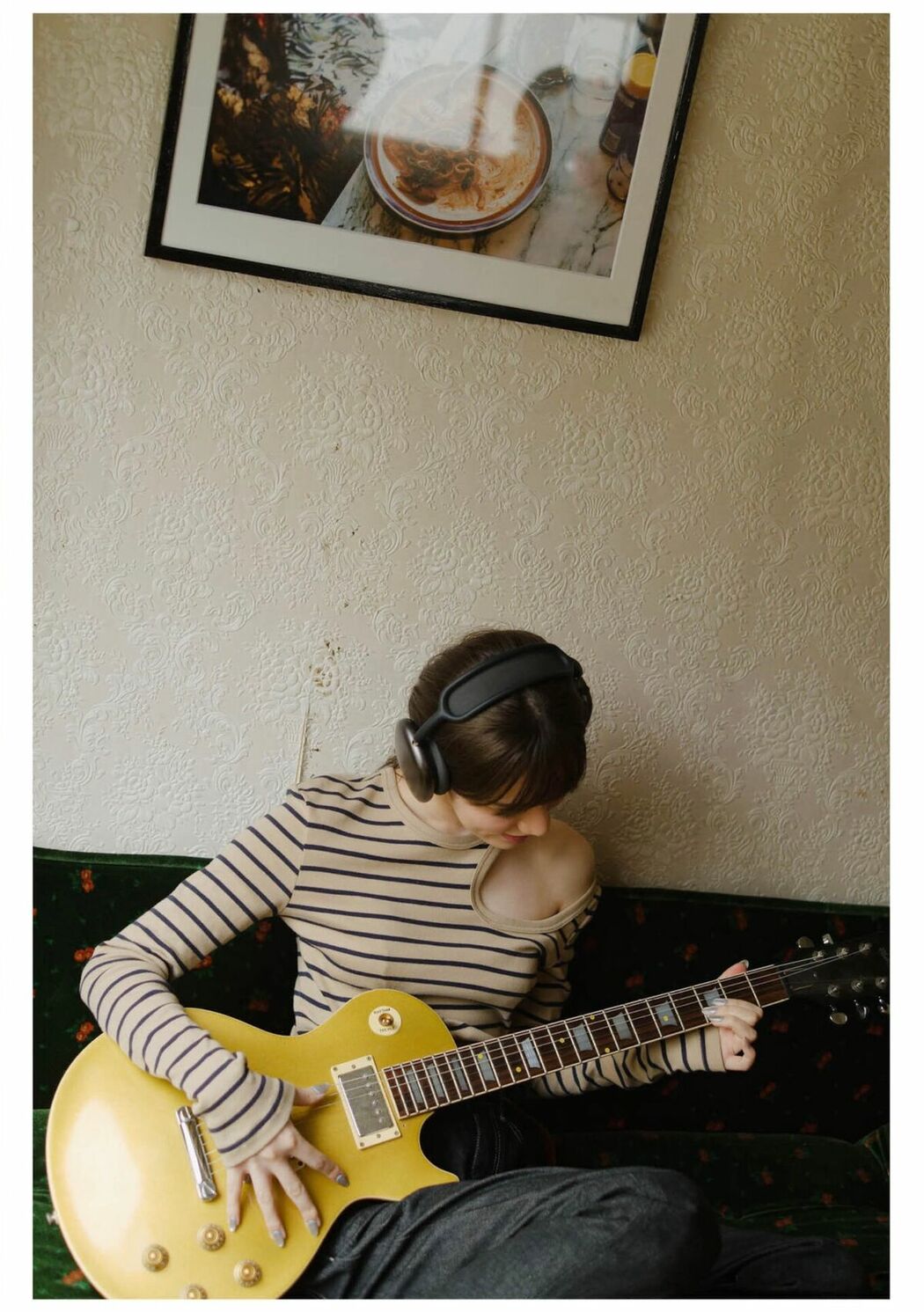 JP Miyashita Rena 宮下玲奈 – とられち Part01 (72P)