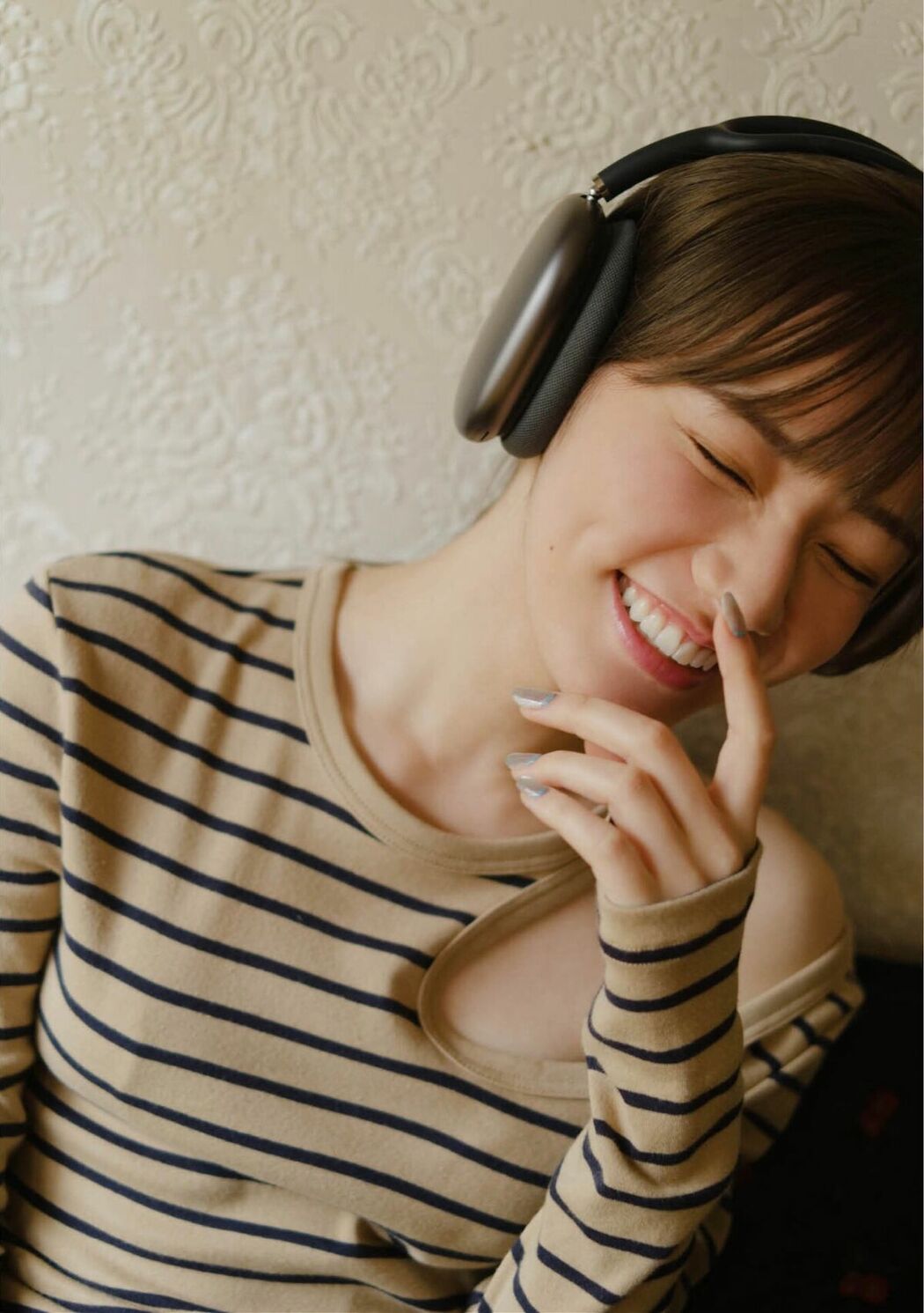 JP Miyashita Rena 宮下玲奈 – とられち Part01 (72P)