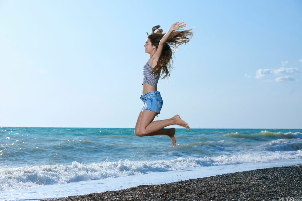 MetArt Georgia – Shoreline Stroll Part01 (58P)