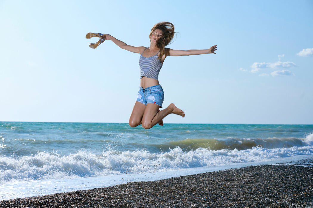 MetArt Georgia – Shoreline Stroll Part01 (58P)