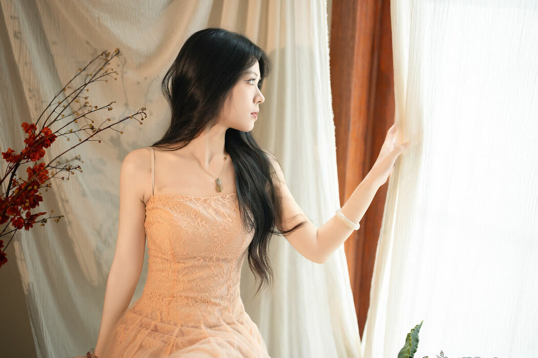 YiTuYu艺图语 Vol.9096 Xiao Wai (37P)