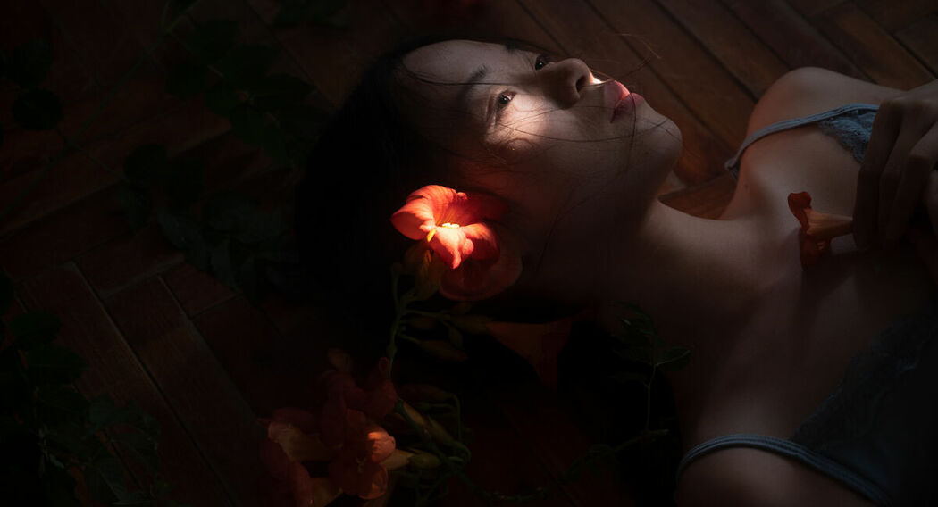 YiTuYu艺图语 Vol.9102 Cai Jing Fan (14P)